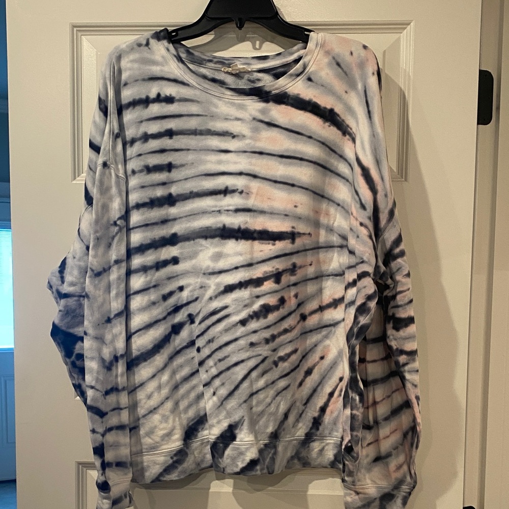 Easel Tie-Dye Sweater in Blue and Pink